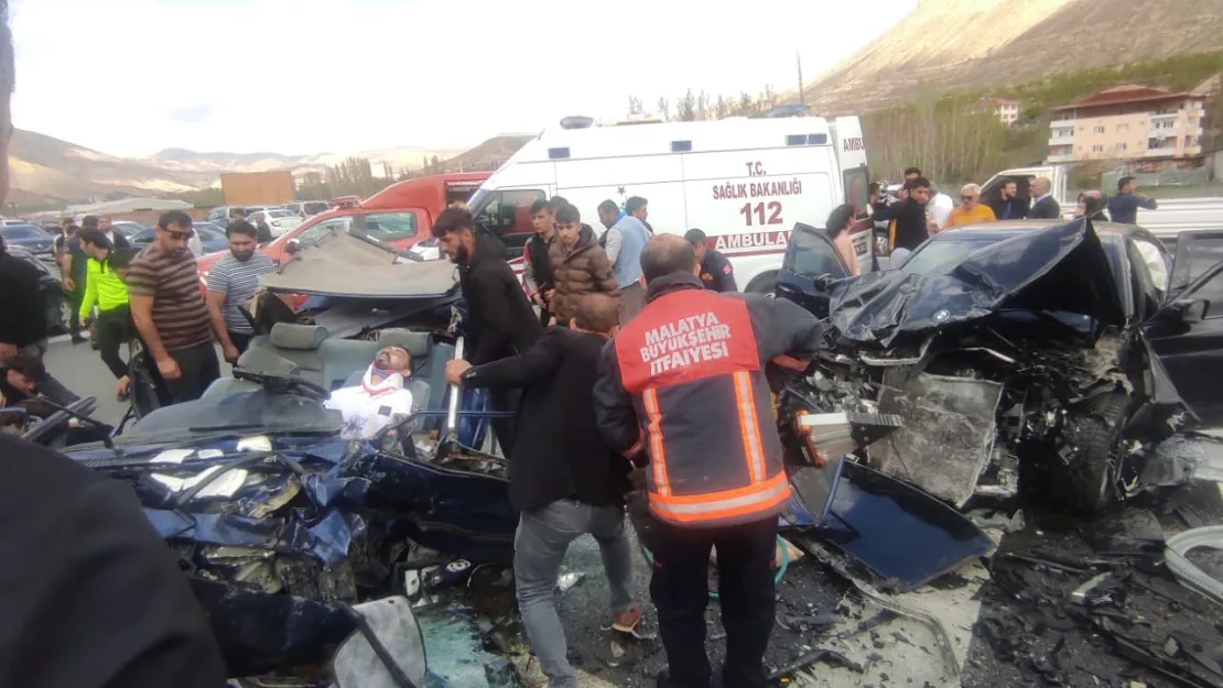 Darende'de trafik kazasında acı haber geldi : 3 ölü