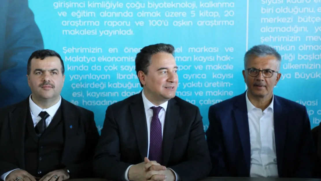 Deva Partisi Genel Başkanı Ali Babacan'dan Büyükşehir Bağımsız Başkan Adayı Gezer'e Destek Ziyareti