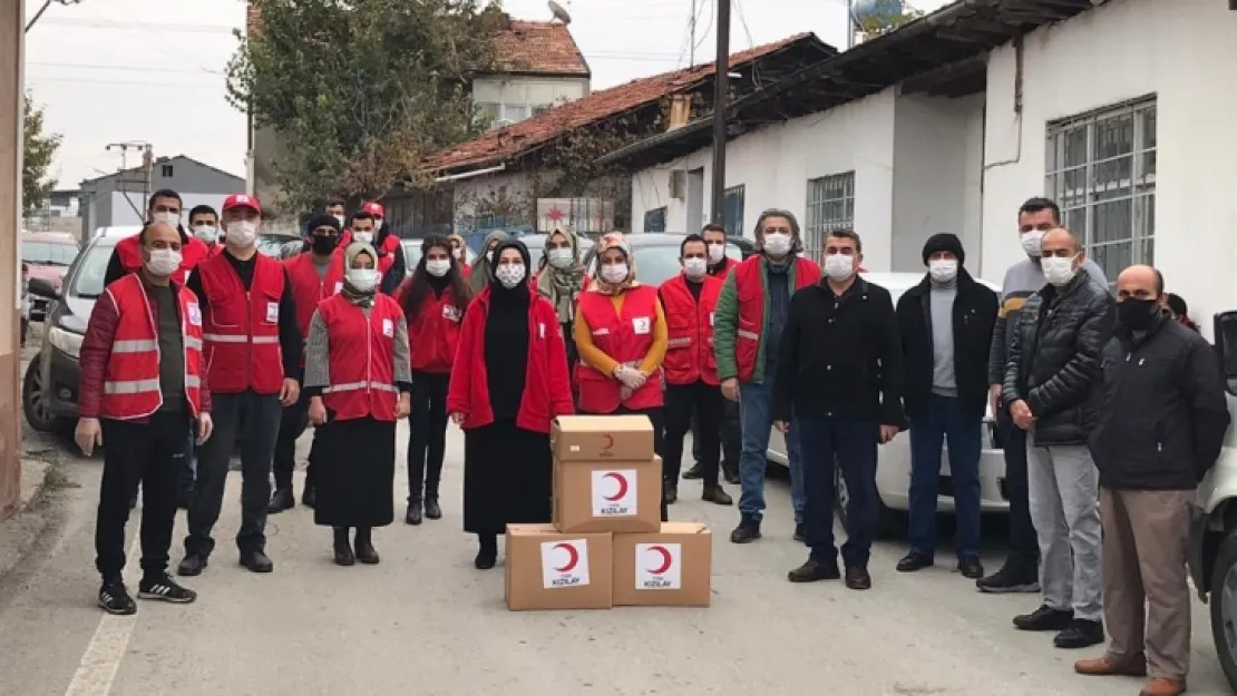 Dünya Gönüllüler Günü'nde Yeşilyurt Kızılay Şubesi'nden oldukça coşkulu bir calışma.