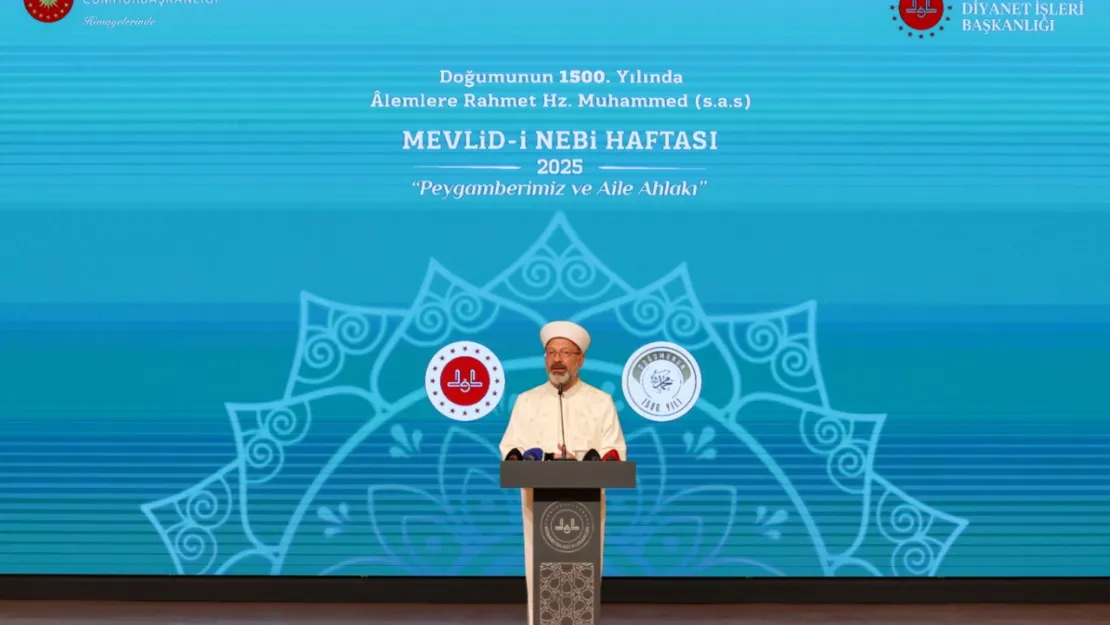 Erbaş: 'İnsani erdemlerin örselendiği bir zamanı yaşıyoruz'