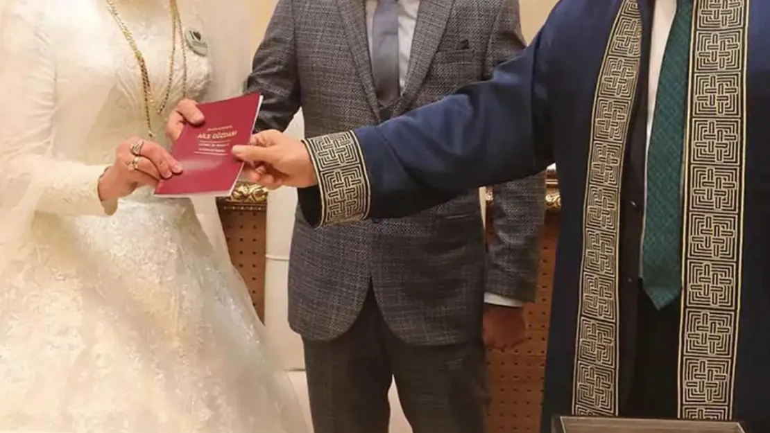 Erdoğan Duyurdu: Evlilik Kredisi 2026'da 250 Bin TL'ye Yükseliyor