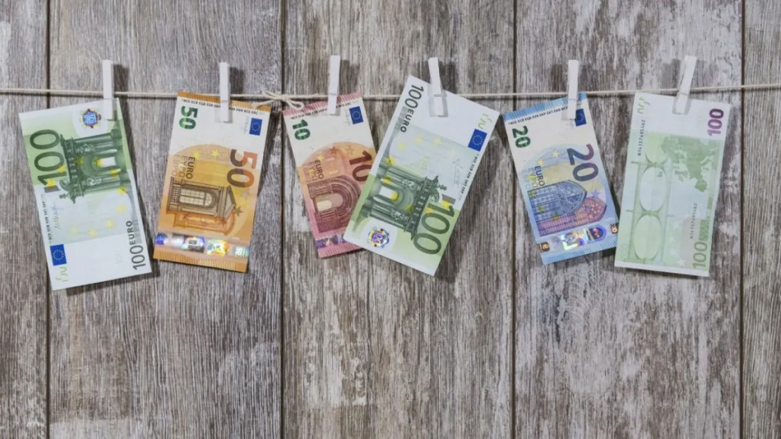 Euro/TL 40 lirayı aşarak rekor kırdı