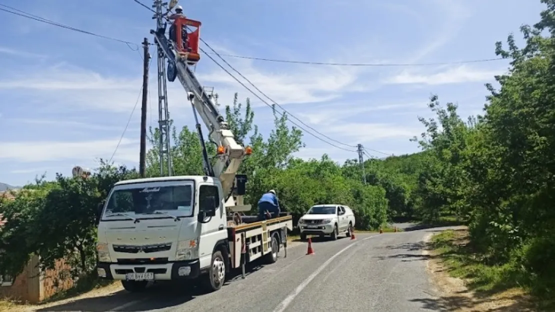 Fırat Edaş Tam Kapanmada Ekipleri İle 7/24 Görevinin Başında