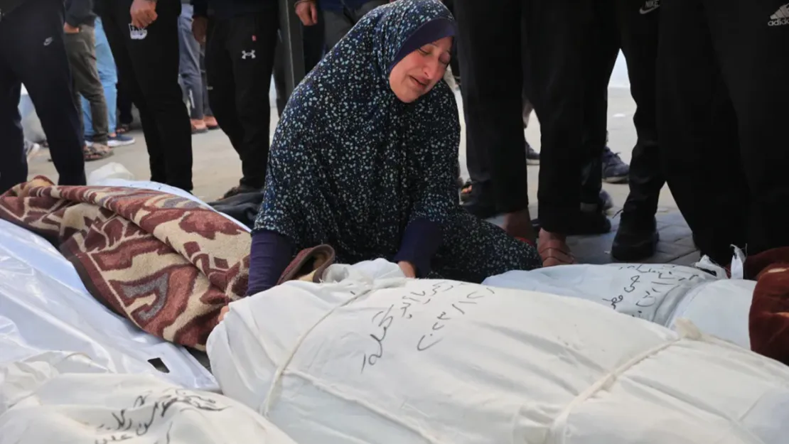 Gazze'de can kaybı 63 bin 557'ye yükseldi