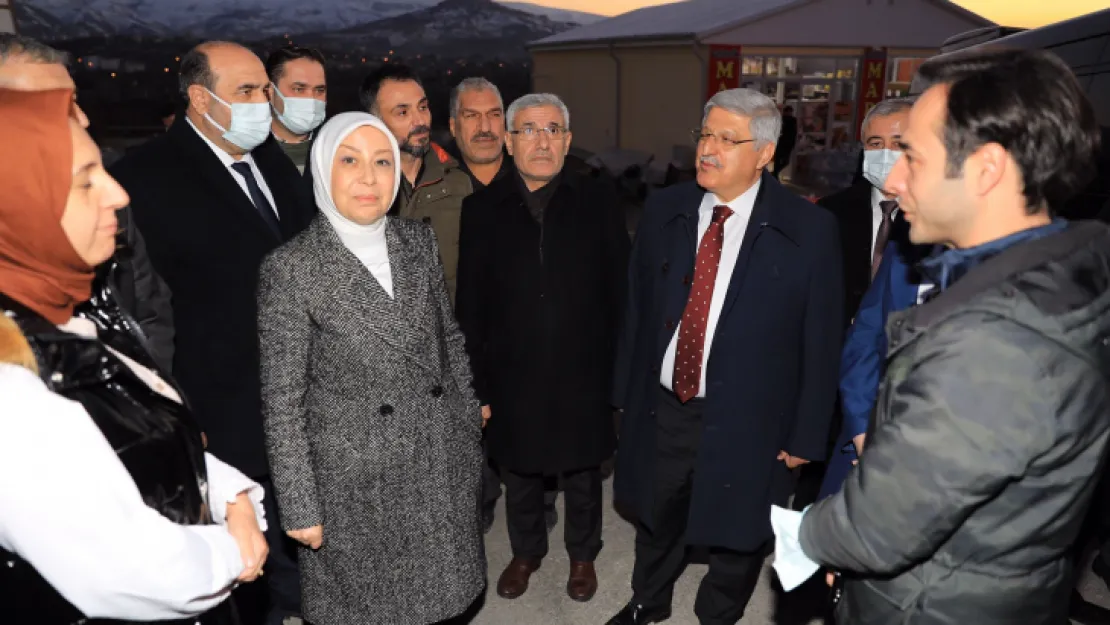 Gelincik Tepesi'ndeki Ailelere Sürpriz Ziyaret