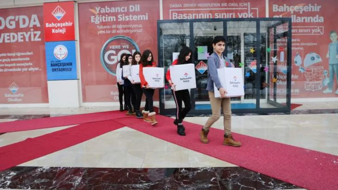 Bahçeşehir Öğrencileri'nden Anlamlı Yardım