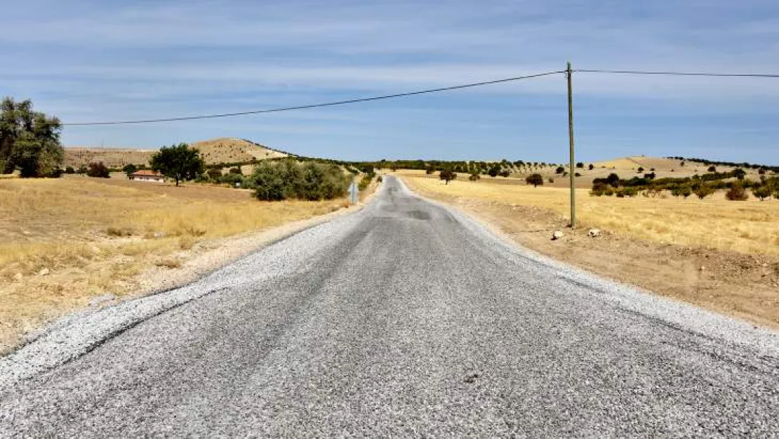 Büyükşehir Yazıhan da Ulaşım Sorunlarını Çözüyor