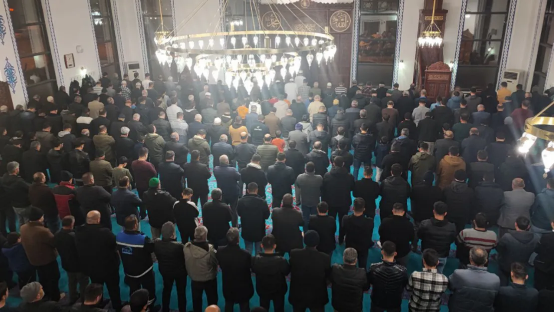 İmam Hatip Cangir: Allah Resulünün Yahudilere ilk yaptığı şey boykottur