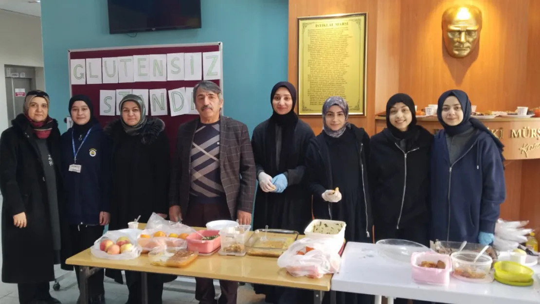 İmam Hatip öğrencilerinden Gazze yararına kermes