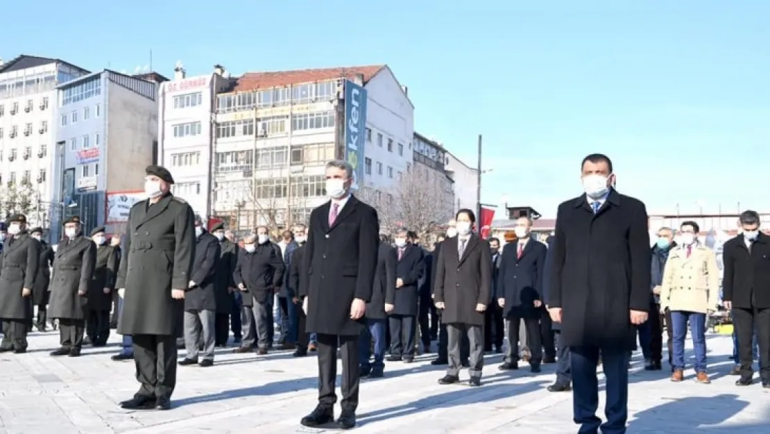 İsmet İnönü memleketi Malatya'da  törenle anıldı