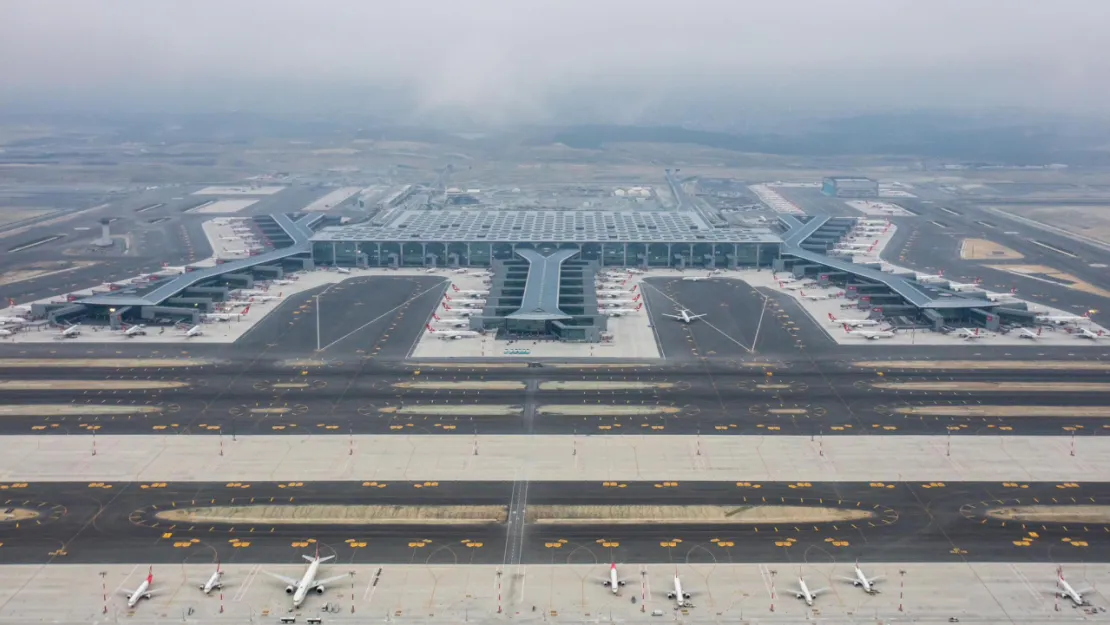 İstanbul Havalimanı'nda 268 Bin 275 Yolcu İle Rekor Kırıldı
