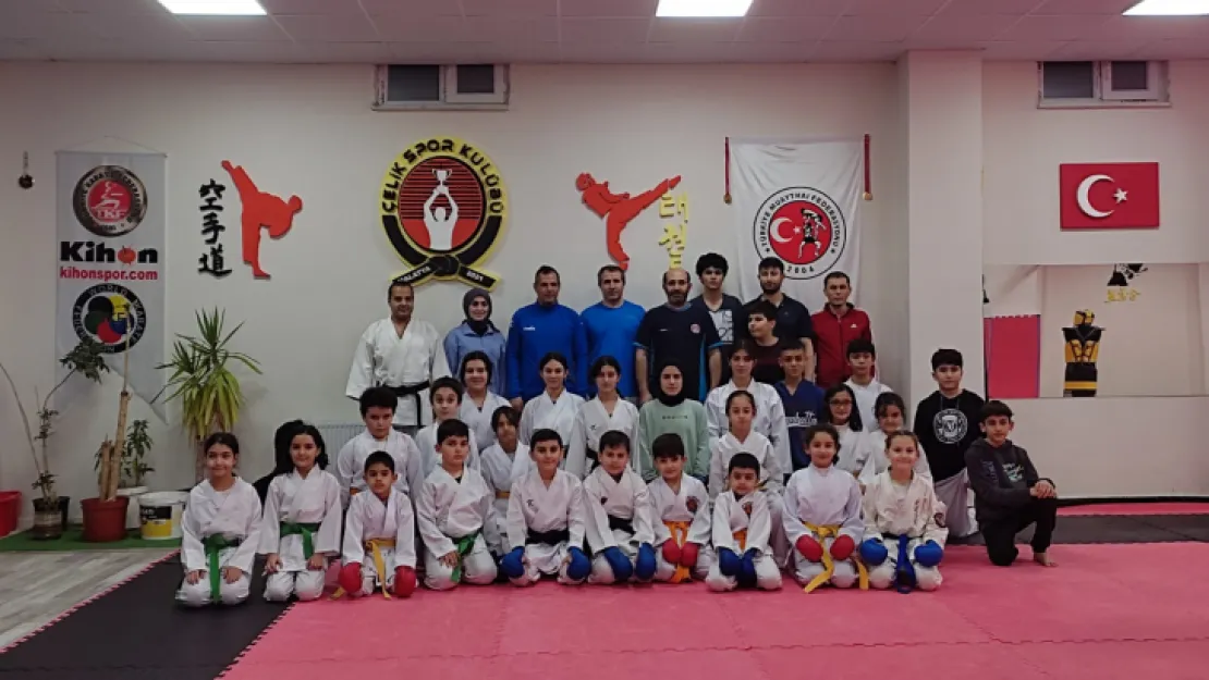 Karate Milli Takım Antrenörü İdris Gürbüz Malatya'da Karate Semineri Verdi.