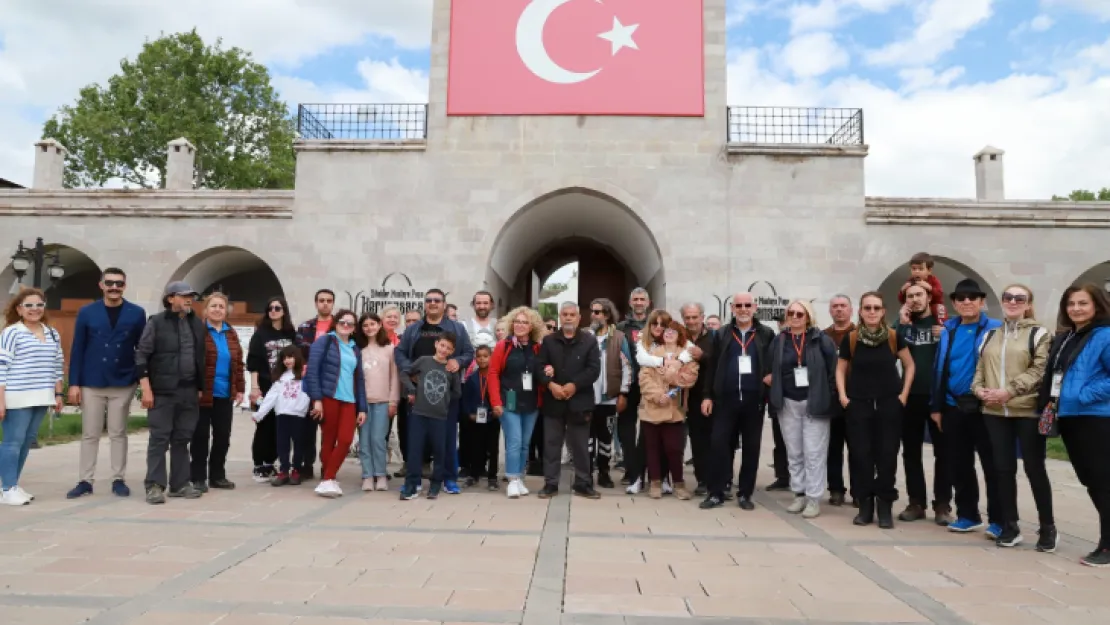 Karavan Tutkunları, Medeniyetin Kalbi Battalgazi'de Tarihi Yerleri Gezdi