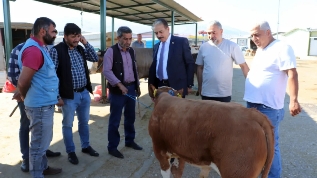 Keskin, 'Halkımız kurbanını marketlerde değil, yetiştiriciden ve köylüden alsın'