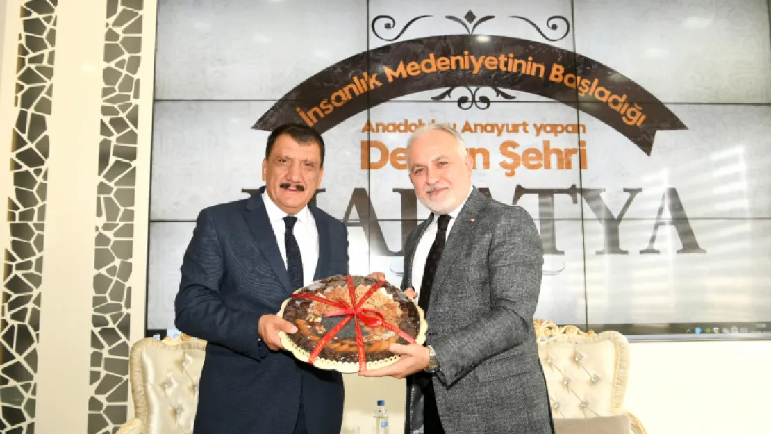 Kızılay Genel Başkanı Dr. Kınık'dan Başkan Gürkan'a ziyaret