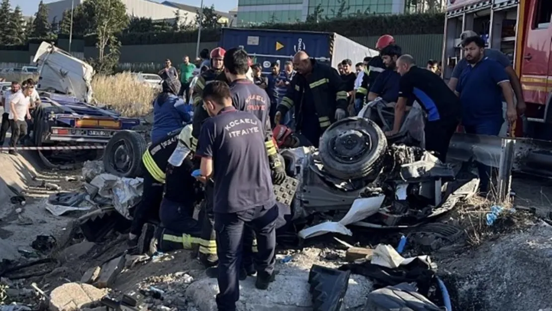 Kocaeli'nde zincirleme kazada 5 kişi hayatını kaybetti