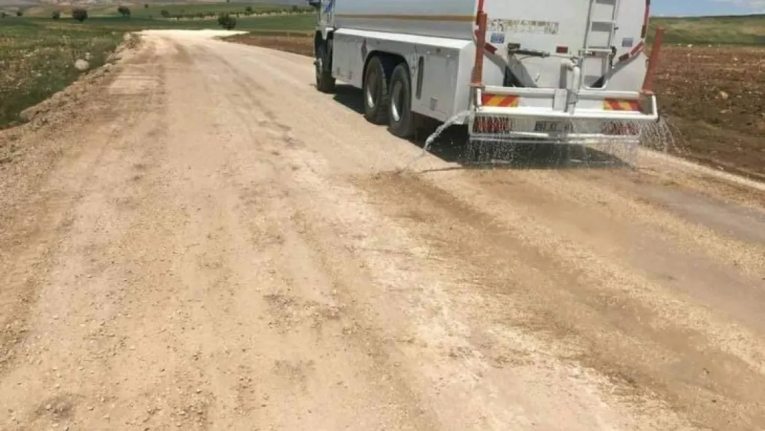 Kuluncak'ta Yol Yapım Çalışmaları Devam Ediyor