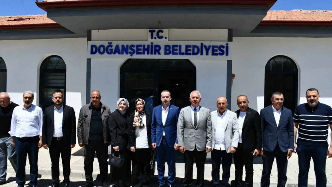 MAGİNDER' den Depremzede Doğanşehir'e Moral Ziyareti