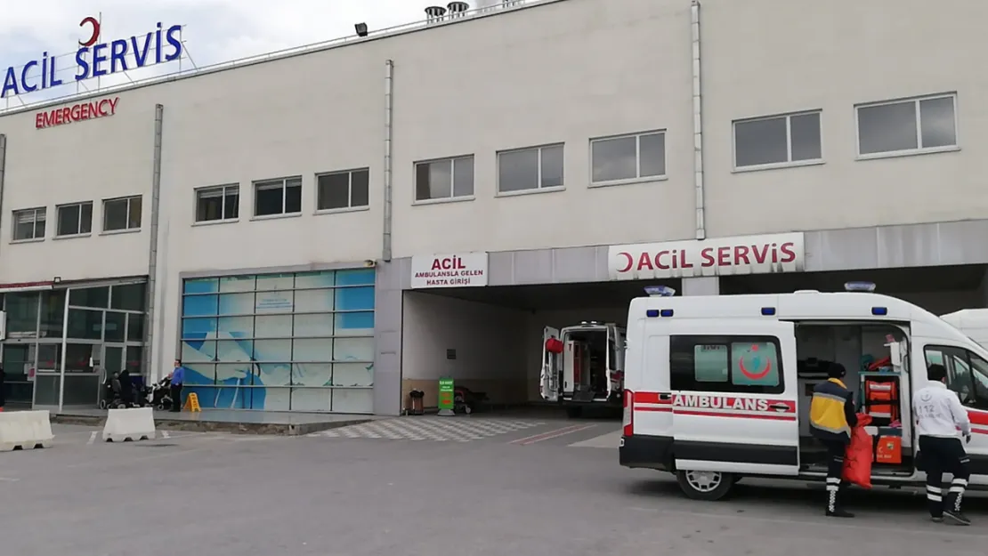Malatya'da 2 otomobil çarpıştı: 1 yaralı