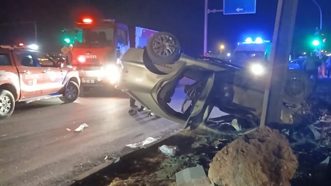 Malatya'da 2 otomobil çarpıştı: 5 yaralı