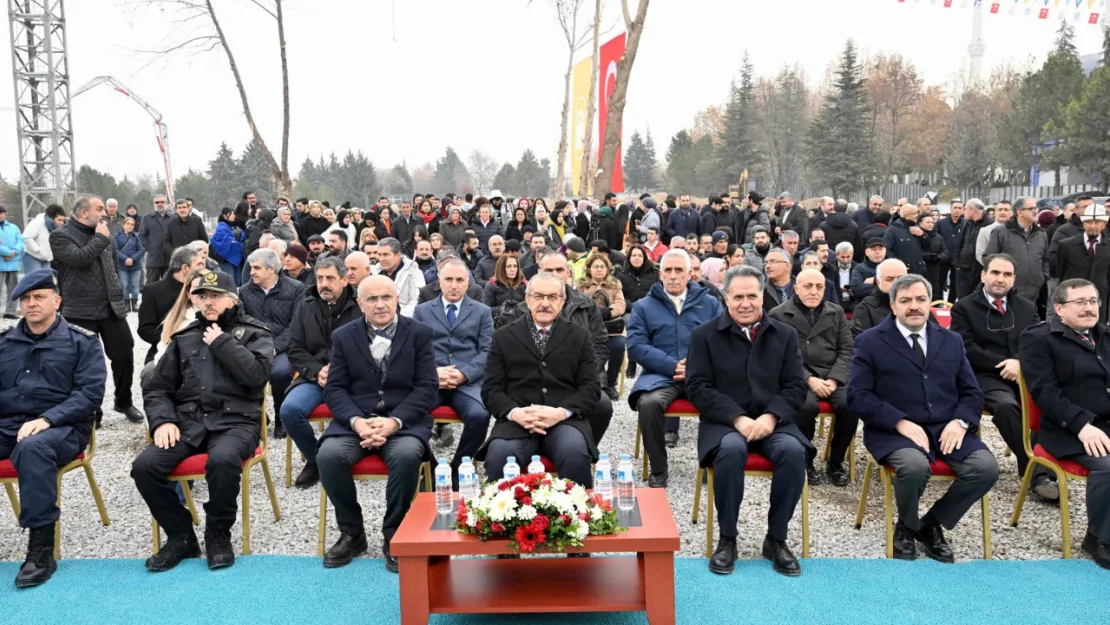 Malatya'da  Eğitim Yatırımları Hız Kesmeden Devam Ediyor