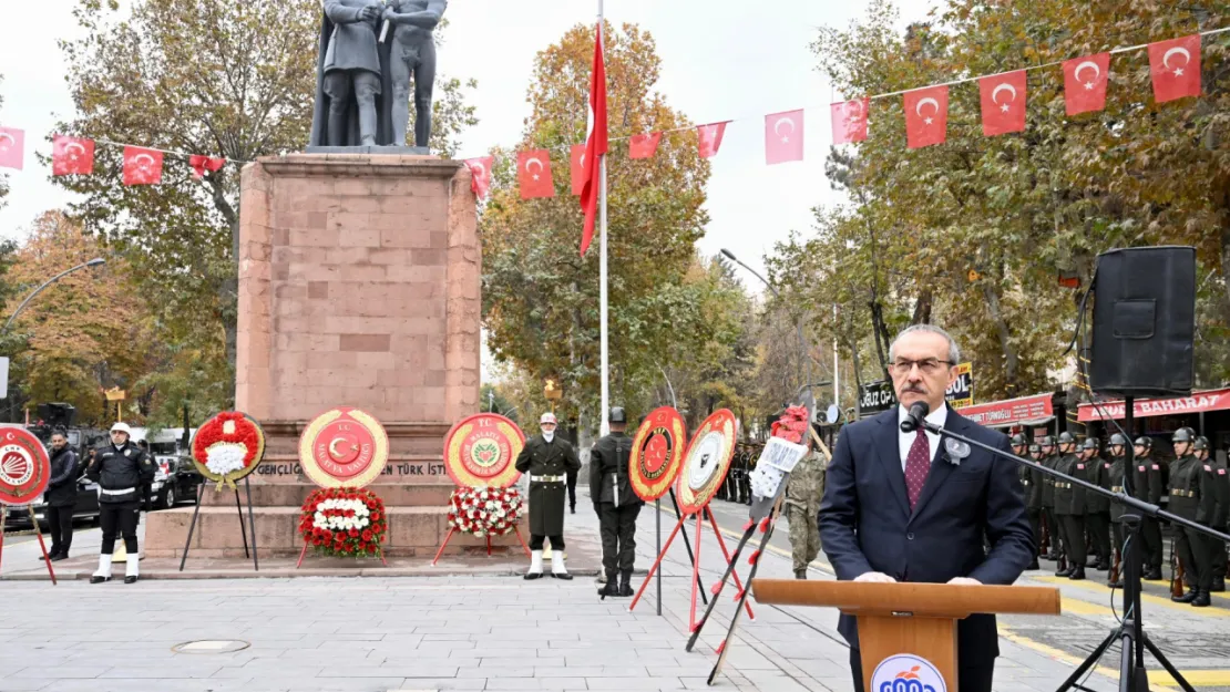 Malatya'da Gazi Mustafa Kemal Atatürk  Düzenlenen Törenle Anıldı