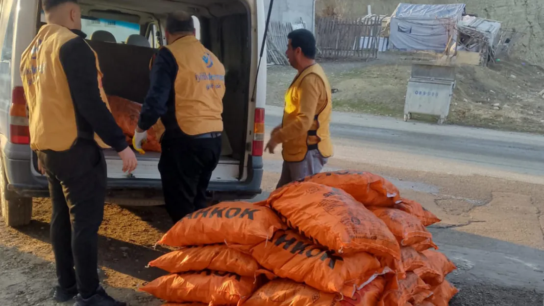 Malatya'da ihtiyaç sahibi ailelere kış yardımı