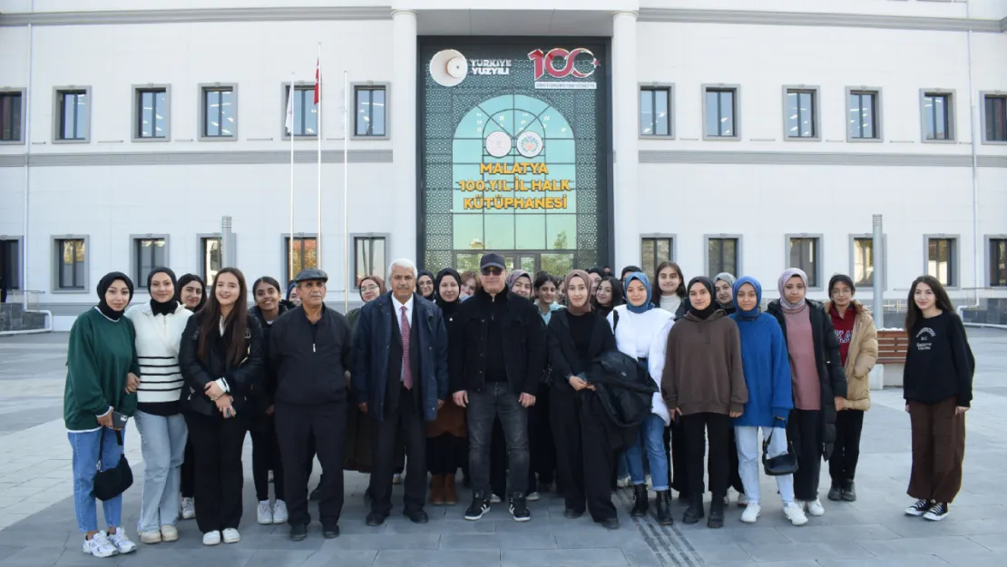 Malatya Kent Konseyi Kadın ve Gençlik Meclisi Üyeleri Büyükşehir Belediyesi'nin Yatırımlarını İncelediler