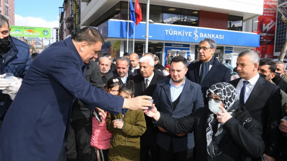 Malatya Kent Konseyi Malatyalı Niyazi Mısri'yi Tanıtıyor