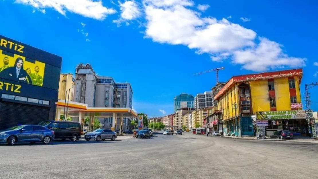 Malatya'nın Her Köşesinde Yoğun Bir Çalışma Sergiliyoruz