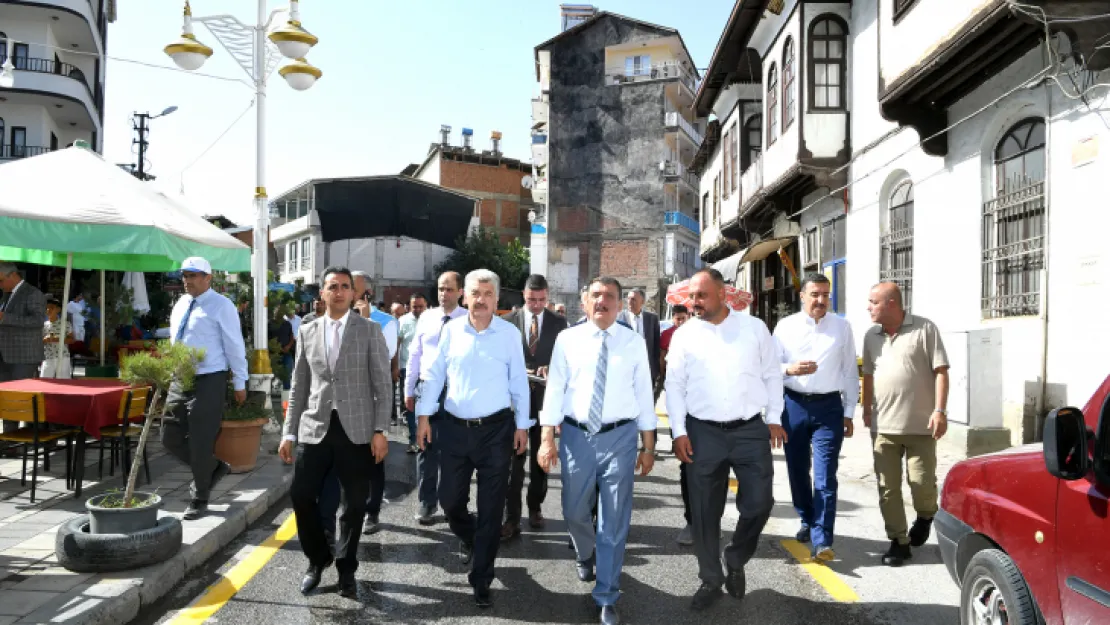 Malatya'nın Her Noktasında Yoğun Bir Çalışma İçerisindeyiz