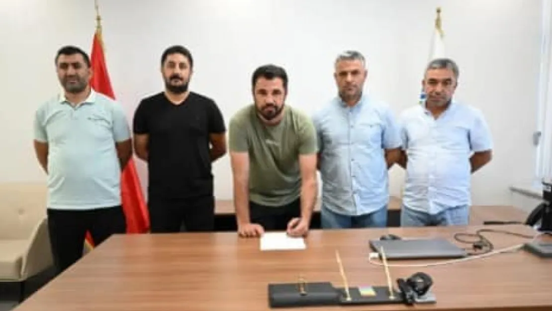 Malatya Yeşilyurtspor Teknik Direktör Olarak Osman Fırat İle Anlaştı..