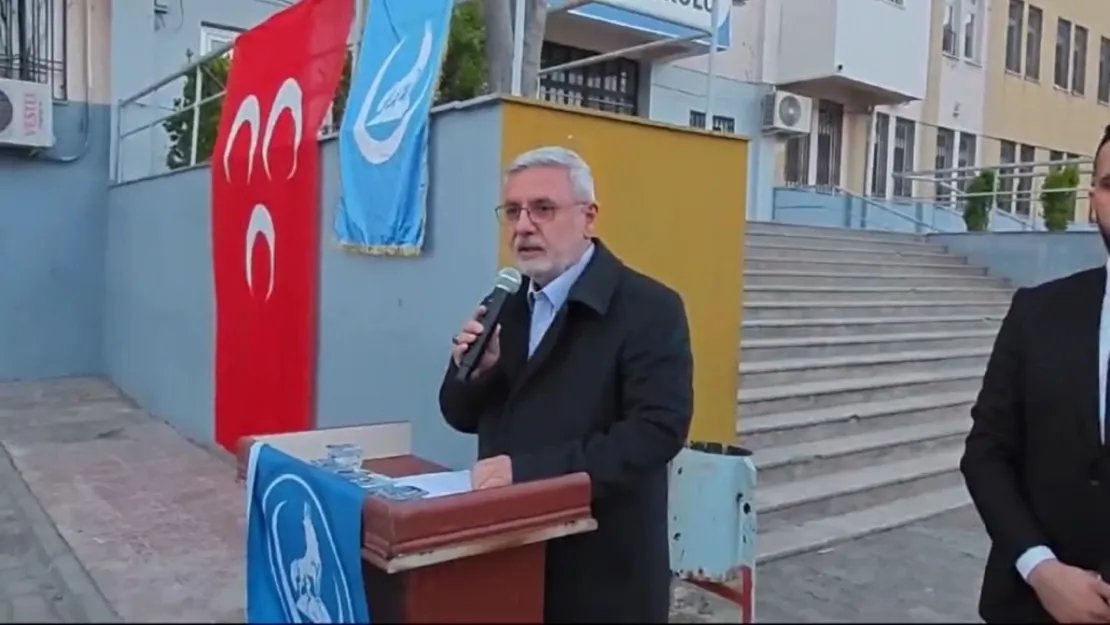 Mehmet Metiner: 'Onlar için makbul PKK, elinde silah tutan PKK'dır'