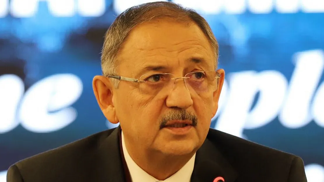Mehmet Özhaseki, bakanlıktan istifa etti