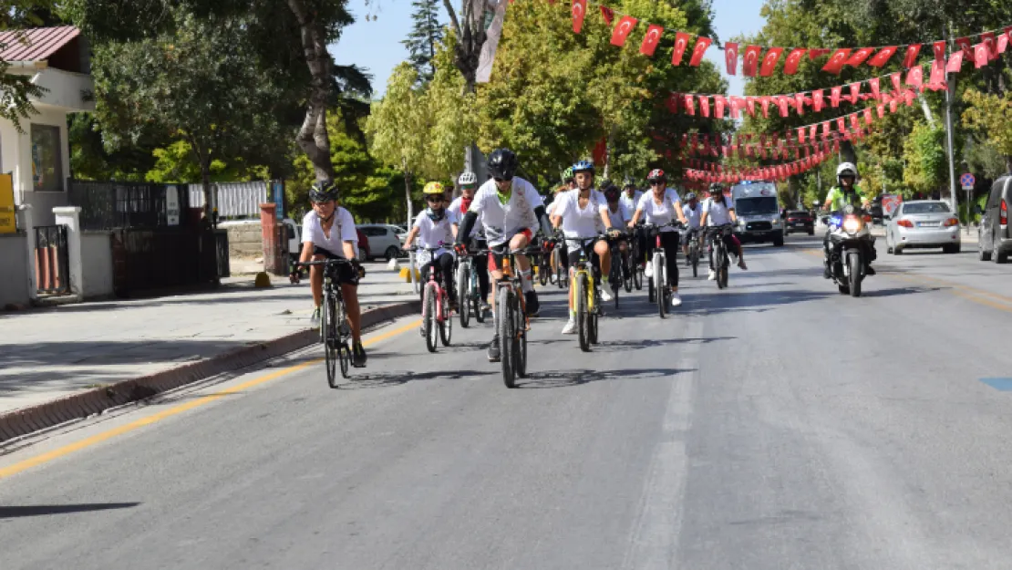 Melita'dan Malatya'ya Günleri Kapsamında Arslantepe'ye Pedal Çevirdiler