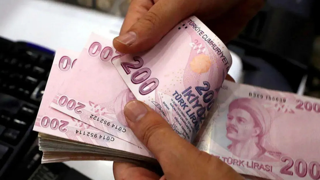 Memur ve emeklilerin zam oranları netleşti