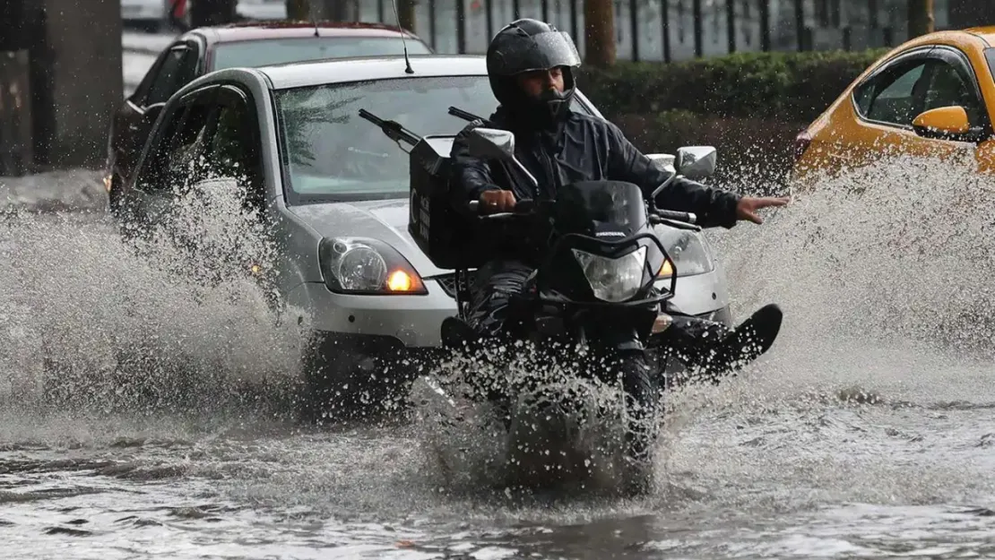 Meteorolojiden 8 kente 'sarı' uyarı: Sağanak ve karla karışık yağmur bekleniyor