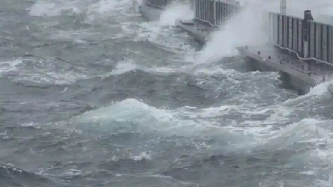 Meteorolojiden Ege Bölgesi için kuvvetli fırtına uyarısı