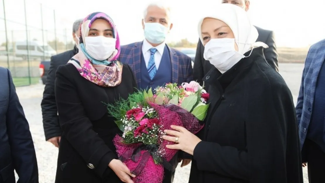 Milletvekili Çalık Ve Başkan Güder, Gençlik Yatırımını İnceledi