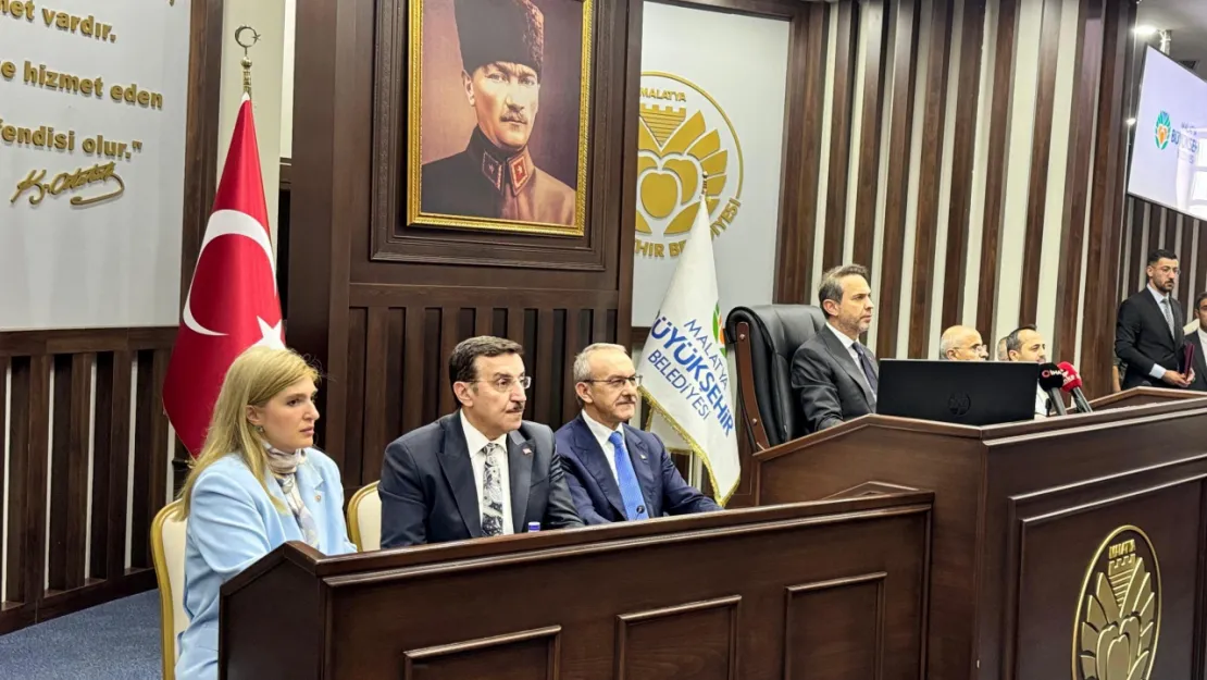 Milletvekili Ölmeztoprak Bakan Bayraktar'ın Malatya Temaslarını Değerlendirdi