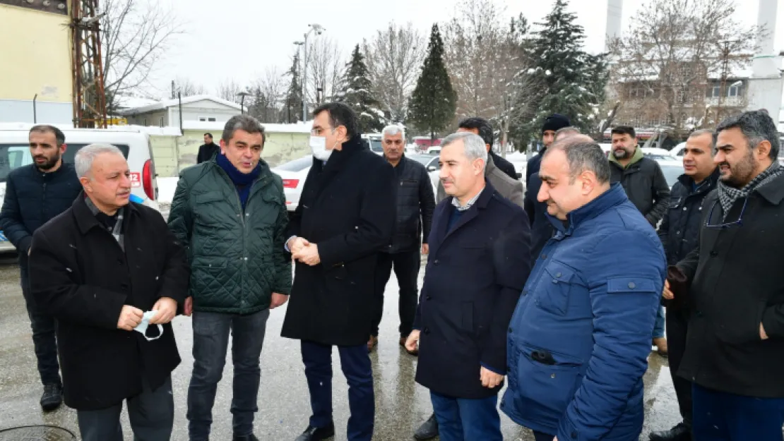 Milletvekili Tüfenkçi İle Belediye Başkanı Çınar, Yeni Sanayi Sitesindeki Çalışmaları İnceledi