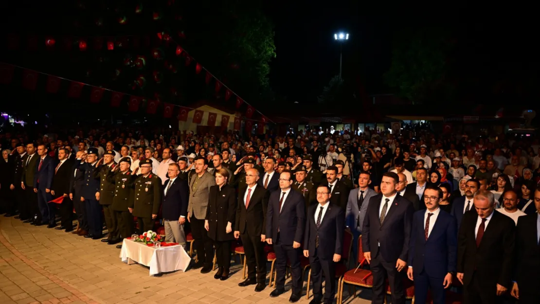 'Milli Birliğimize, Bütünlüğümüze Ve Bağımsızlığımıza Hep Birlikte Sahip Çıktık'