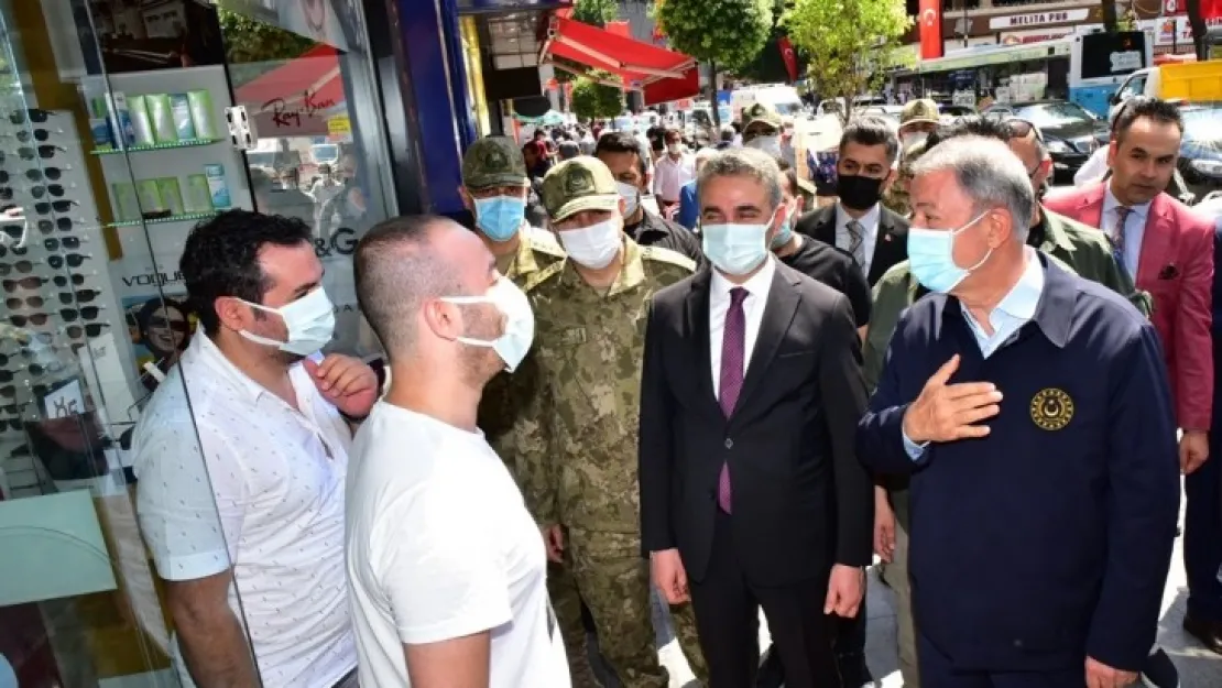 Millî Savunma Bakanı Akar, Malatya'da İnceleme ve Denetlemelerde Bulundu