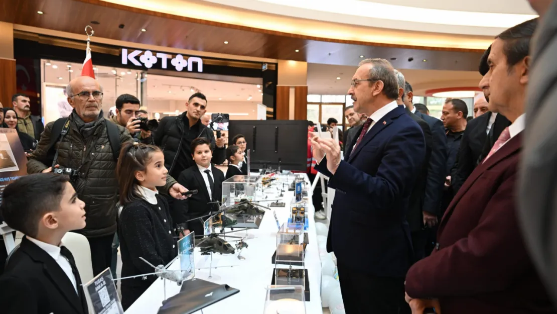 'Milli Teknoloji Hamlesi' Sergisine Yoğun İlgi