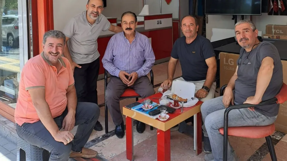 'Mücbir Sebep Uzatılmalı, Deprem Bölgesindeki Esnafın Vergi ve Prim Borçları Silinmeli'