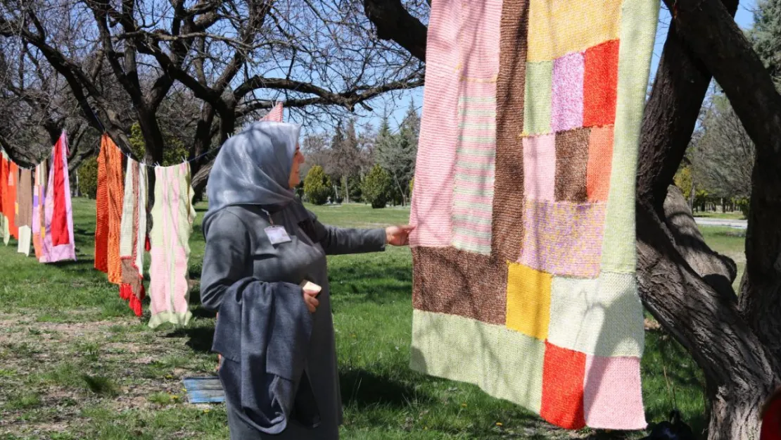 Nasılsın? İlmek İlmek Kadın Buluşması Sergisi Açıldı