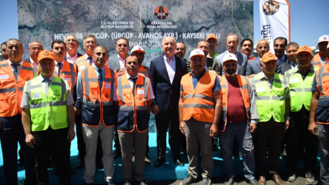 Nevşehir-Ürgüp Yolu ve Ürgüp Ayrımı Yolu Projesi'nin 2023'te tamamlanmasının hedefliyoruz