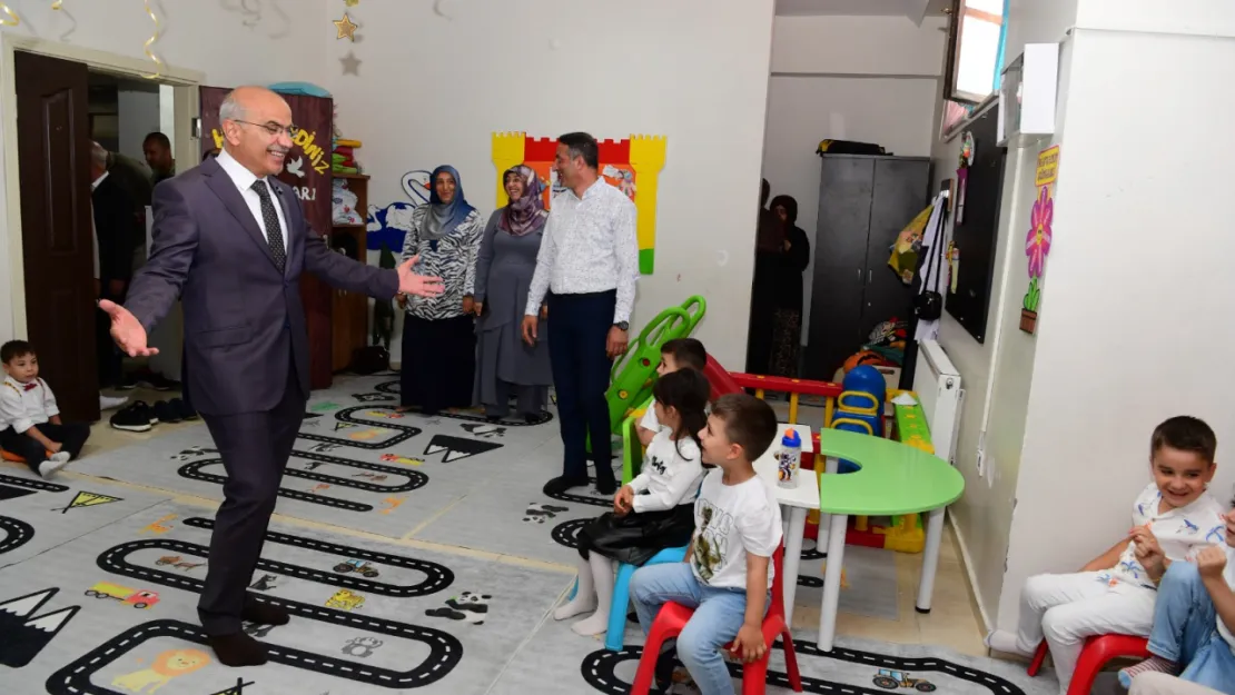 'Nezaket Sınıflarımız, Çocuklarımızın Sosyal Ve Ahlaki Gelişimleri İçin Büyük Bir Önem Taşıyor'