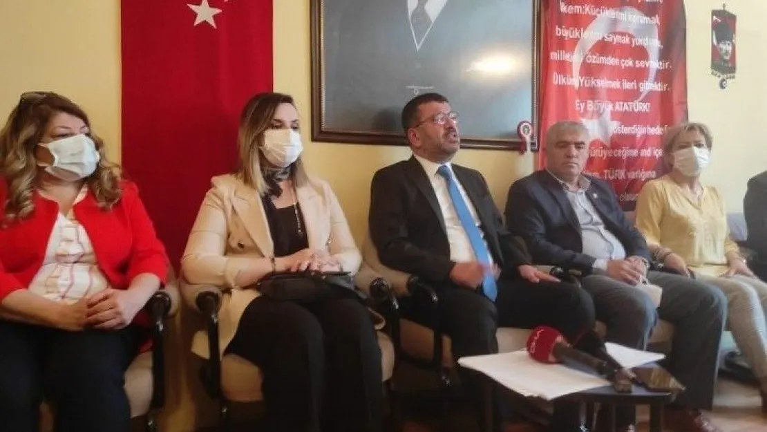 Ödül vereceklerine cezalandırıldılar