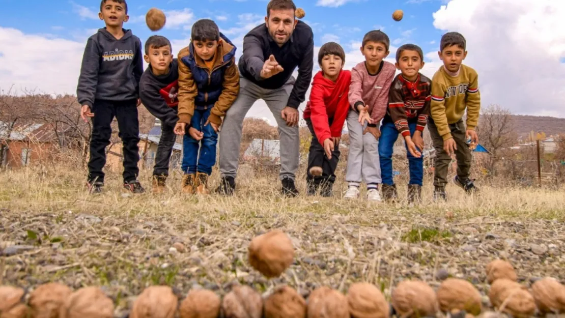 'Öğretmen Gözüyle' temalı fotoğraf yarışmasının sonuçları açıklandı